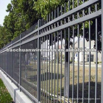 Palisade pulverização Ornamental temporário jardim Painéis de vedação com preço razoável na loja (fabricante)